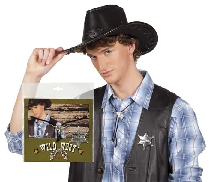 Etoile de cowboy et collier assorti