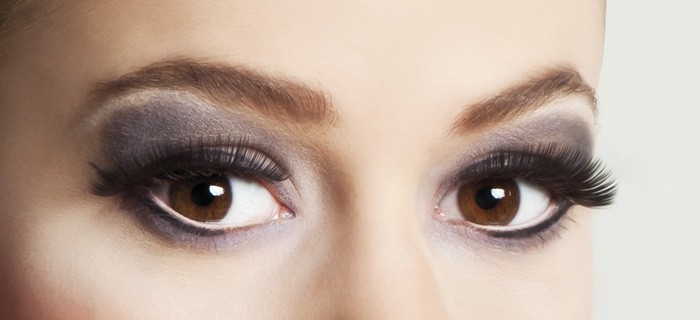 FAUX CILS NOIRS