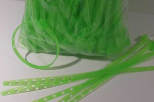 BRACELETS ÉVÉNEMENTIELS (Assortiment 4 coloris) – Image 3