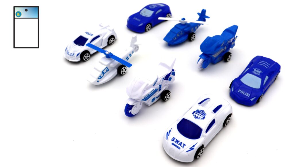 VEHICULES DE LA POLICE (Pack 48 pièces 9 cm)