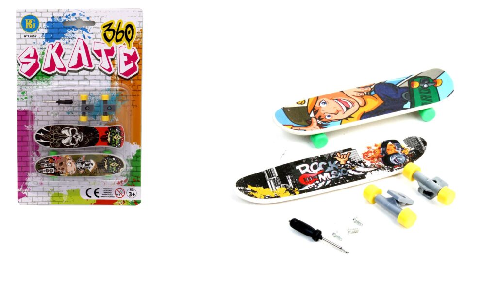 MINI SKATE BOARD (Dimension 9.5 cm)