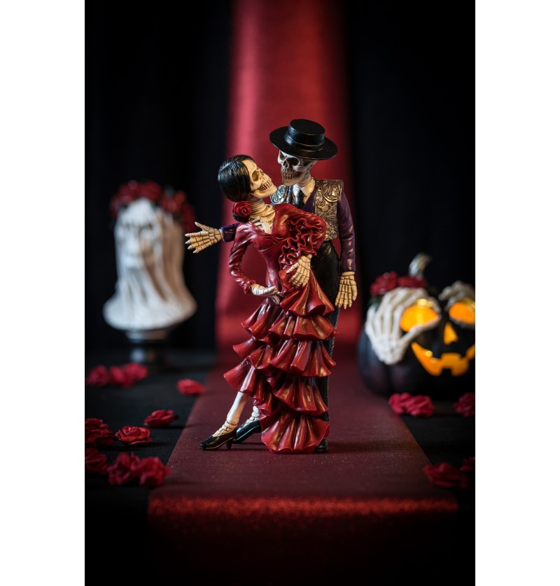 COUPLE JOUR DES MORTS (Couple danseurs polyrésine) Taille 20 x 12 x 40 cm